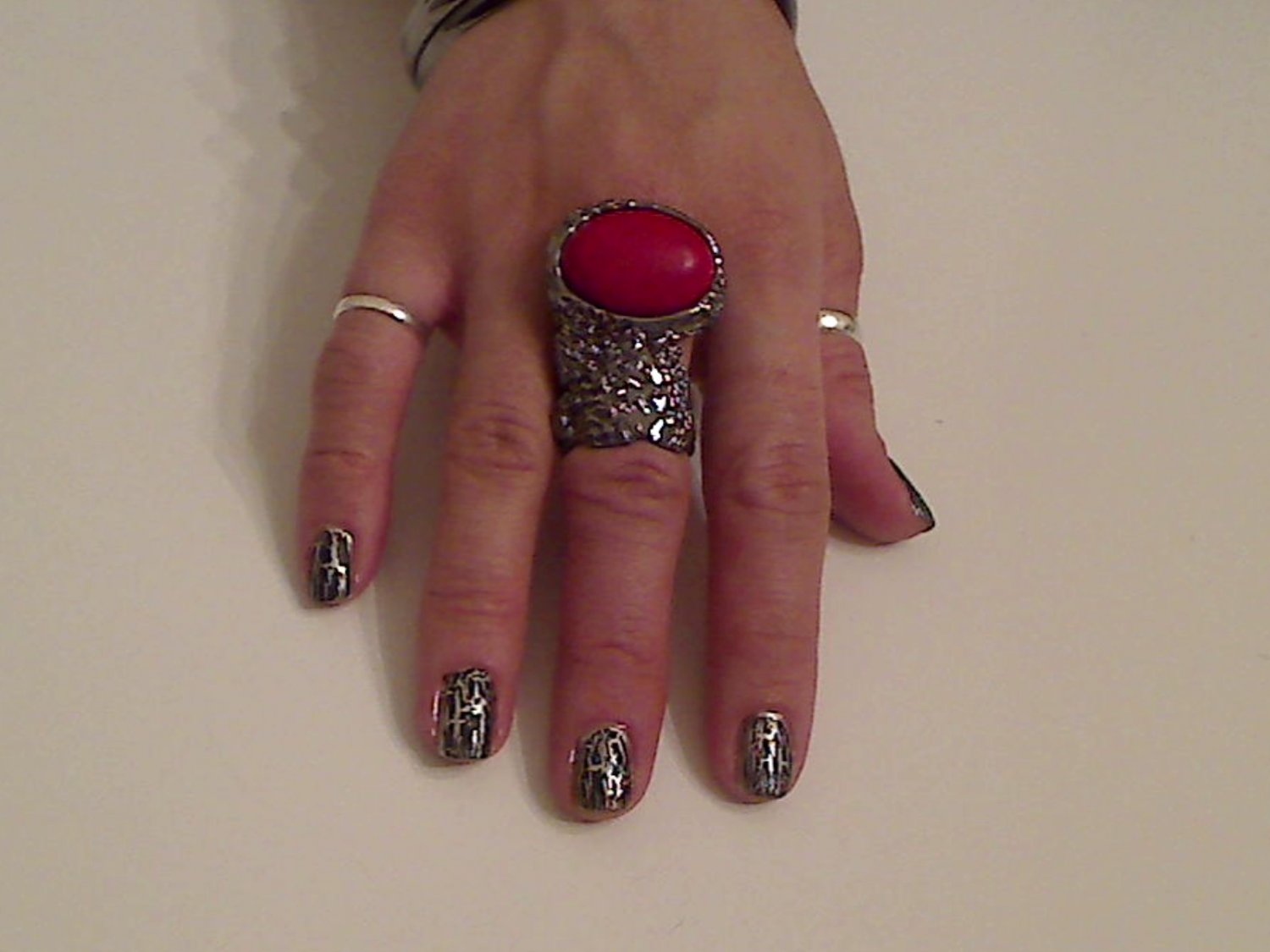 RED ARTY CHUNKY MOON KNUCKLE RING IN GUN METAL SIZES *6*7*8*9