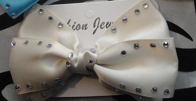 Big Beige Bow With Rhinestones