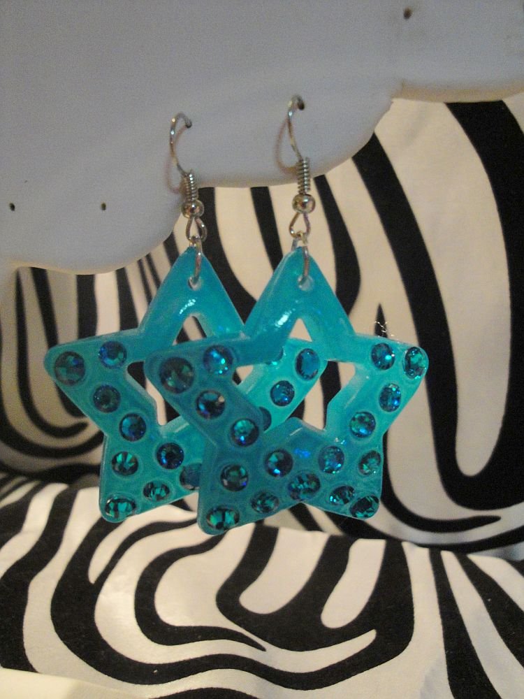 Blue Star Cut Out Earrings With Rhinestones