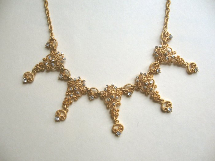 inv - Mat gold dressy necklace with crystals - FREE sh/h