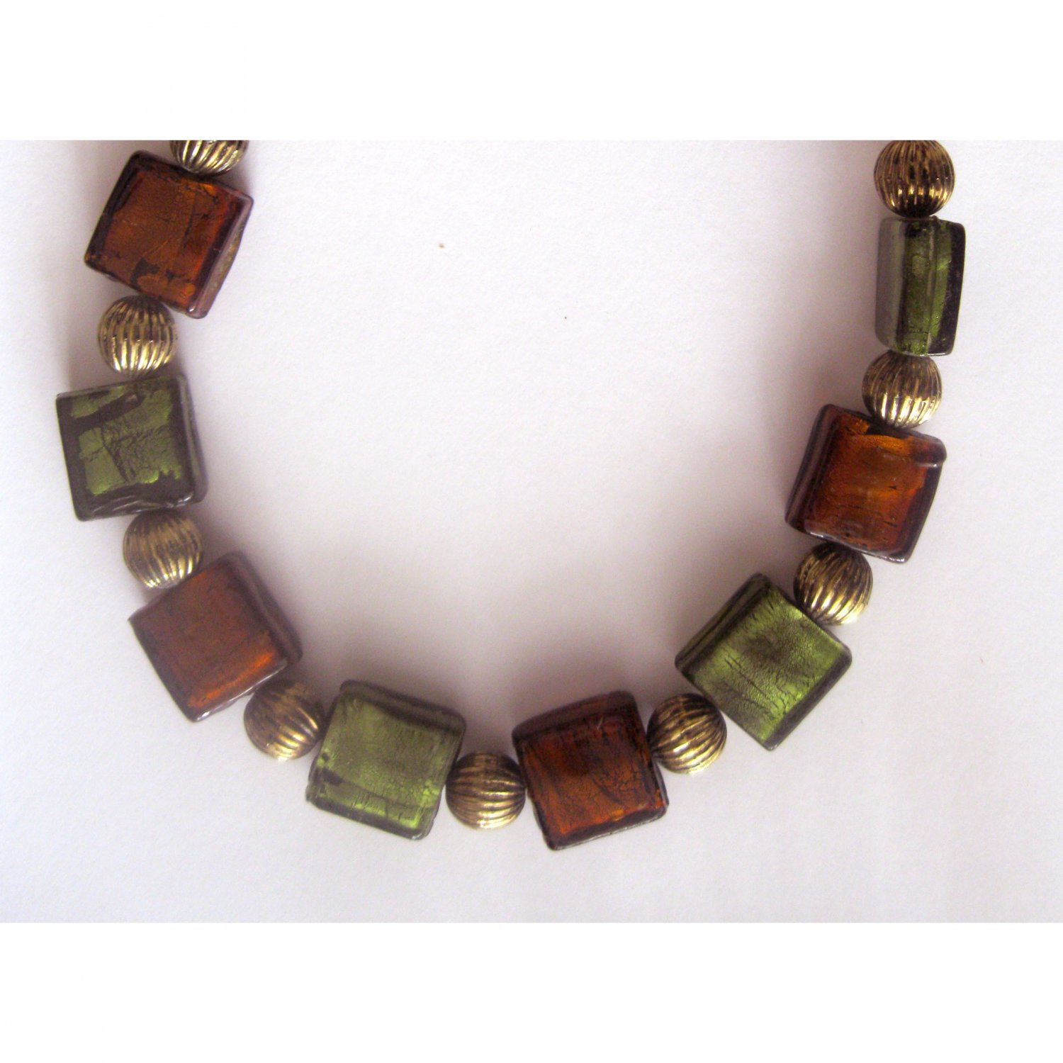 On Sale Green and brown glass fashion necklace
