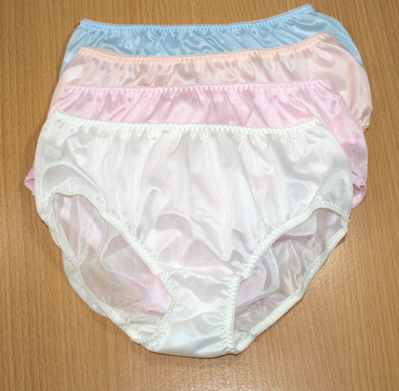 Nylon panties