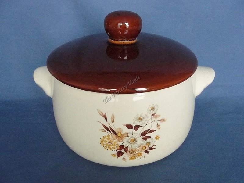 Stoneware Oven Proof Bean Pot Casserole Dish Dinnerware