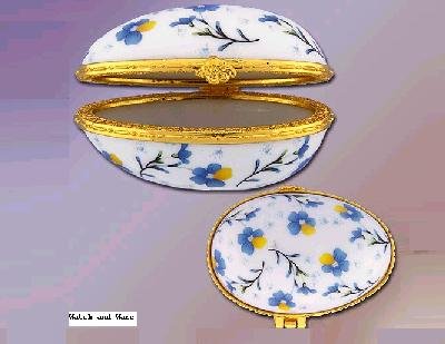 NEW Porcelain Flower Print Egg Box