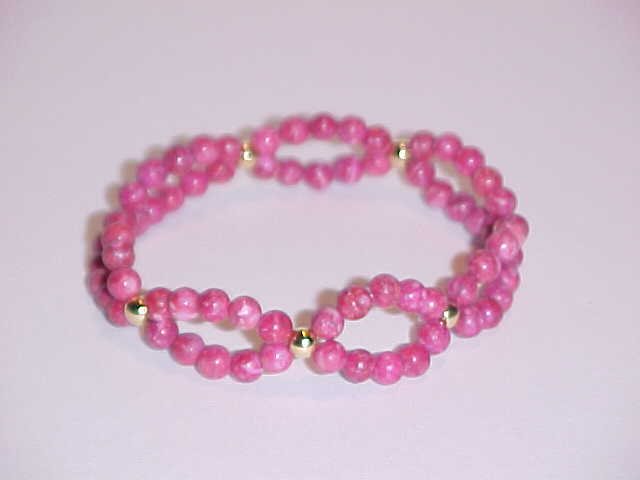 Cranberry Cream Swirl Beaded Stretch Bracelet 6 - 6.5 inches