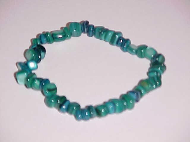 Totally Teal Beaded Shell Stretch Bracelet 7 inches
