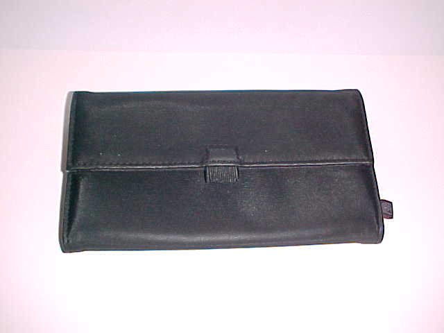 Women's Kenneth Cole Black Clutch Wallet
