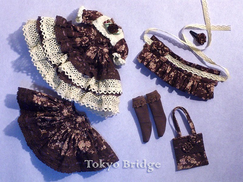 Yo-SD Caffè Latte dress