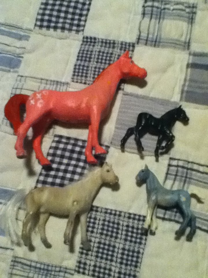 Bait Small Horse Lot
