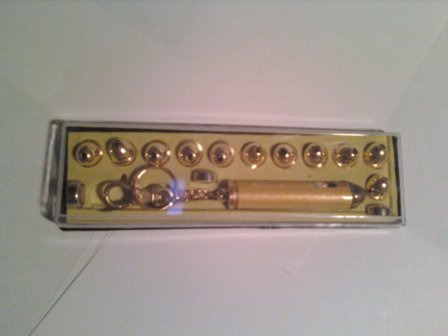 Laser Pointer (Batteries included, 12 tips, case)