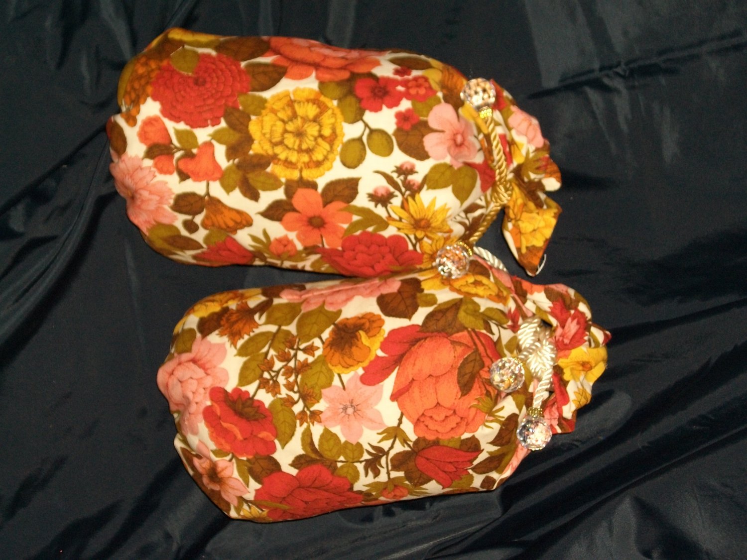 HANDCRAFTED ACCENT PILLOW