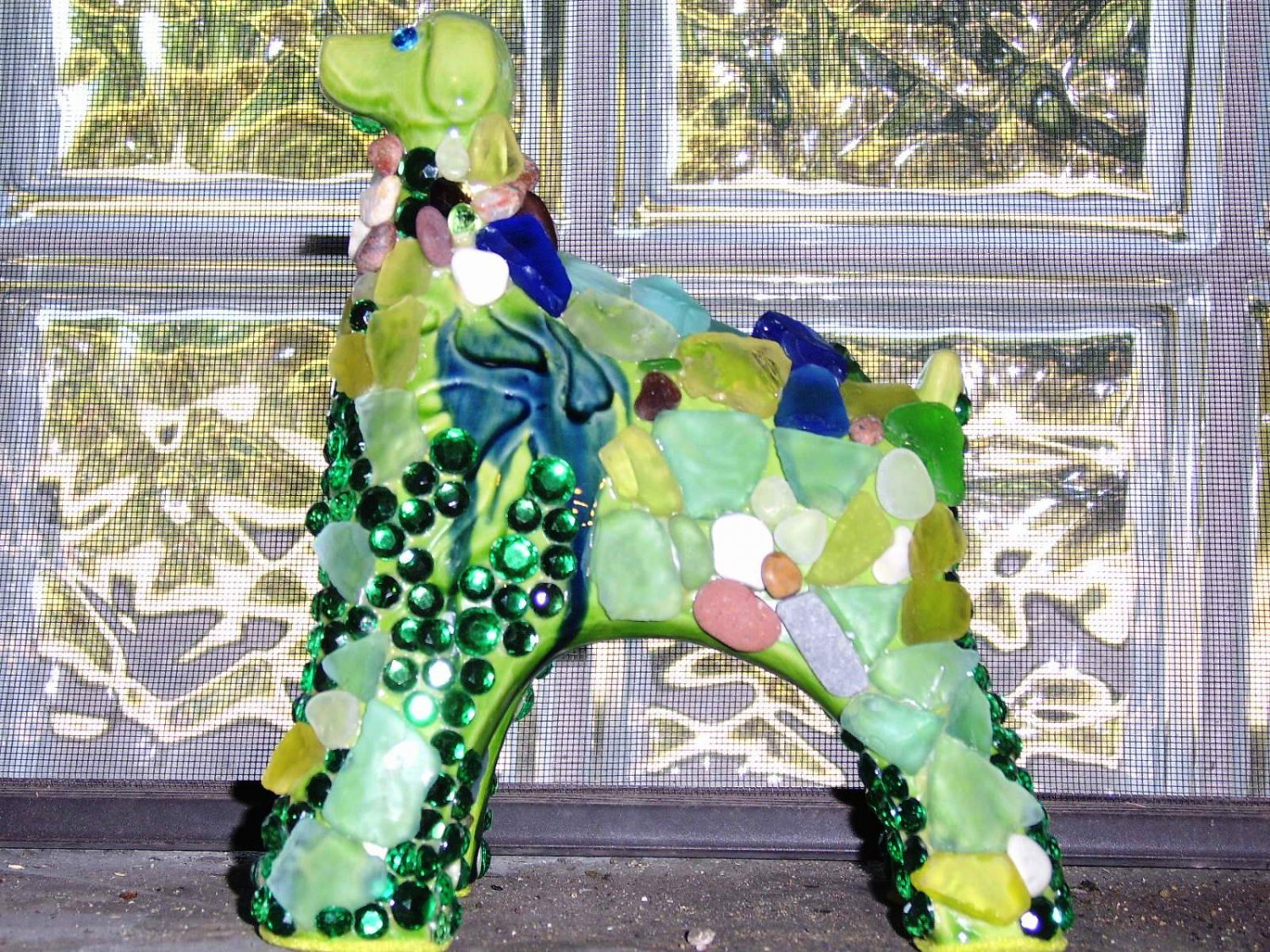 MEDIUM SIZE CERAMIC WITH CRYSTAL AND COLORED GLASS ACCENTS