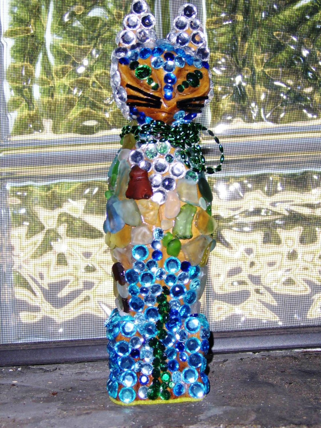 WOODEN KITTEN