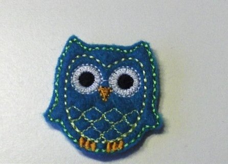 Teal owl felt clippies