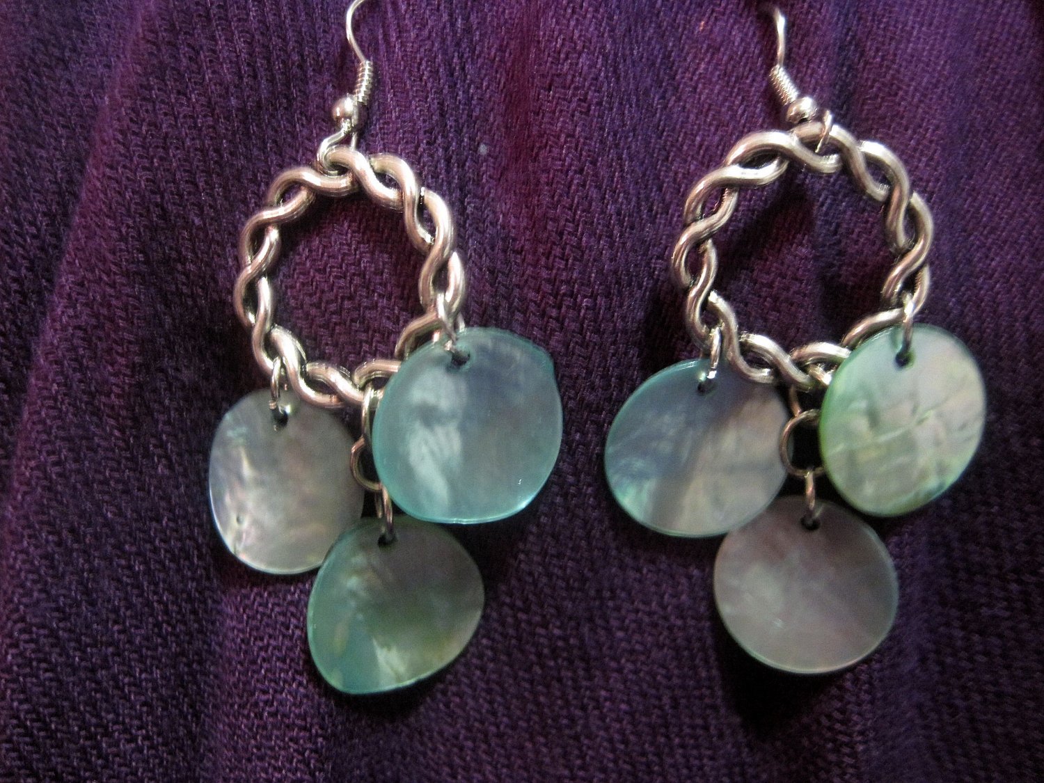 Shells on a Twisted Round Pendant