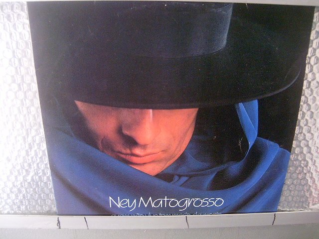 NEY MATOGROSSO quem não vive tem medo da morte LP 1988 ROCK BRASIL SEMI NOVO MUITO RARO VINIL