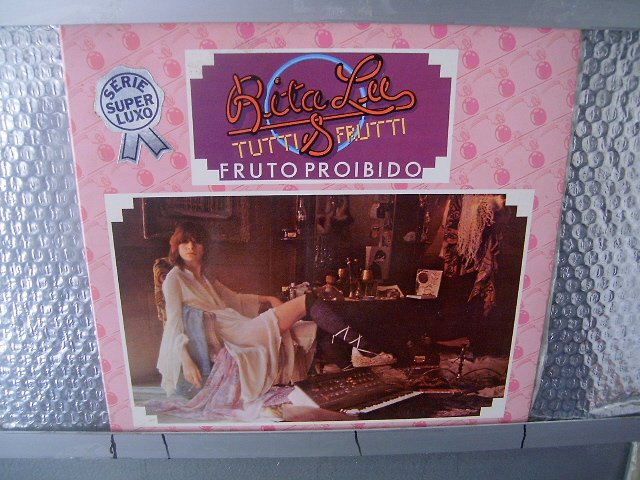 RITA LEE & TUTTI FRUTTI fruto proibido LP 1975 ROCK BRASIL SEMI NOVO MUITO RARO VINIL