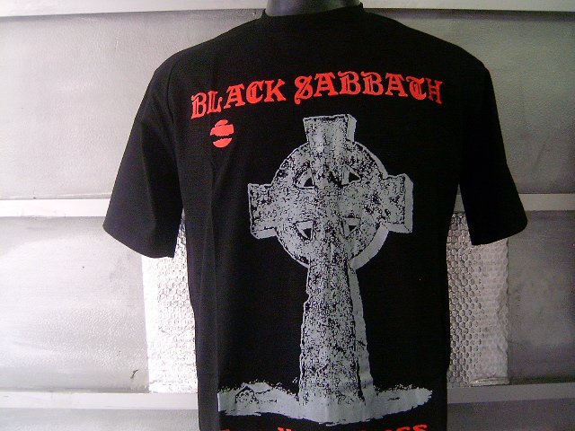 BLACK SABBATH T SHIRT BLACK L