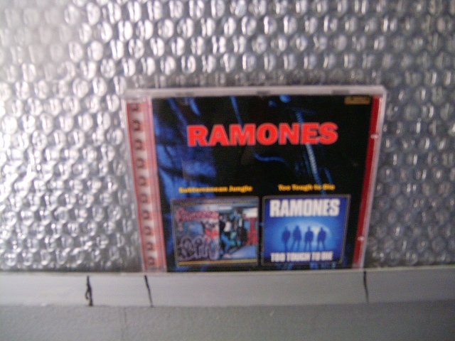 RAMONES subterranen jungle too tough to die CD 1983 1985 PUNK ROCK