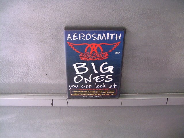 AEROSMITH big ones DVD ? HARD ROCK POP