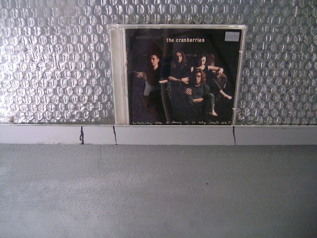 THE CRANBERRIES everybody else is doing it, so why we can't we? CD 1992 POP ROCK