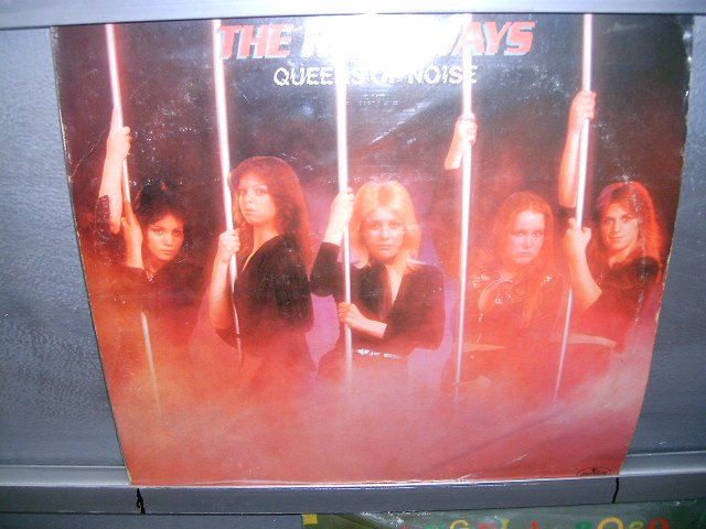 RUMAWAYS the queen of noise LP 1977 ROCK MUITO RARO VINIL