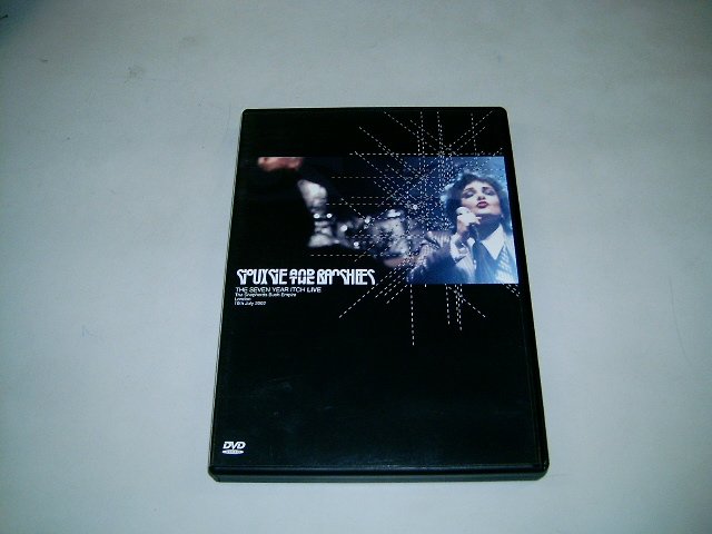 SIOUXIE AND THE BANSHEES the seven year itch live DVD 2003 PÓS PUNK