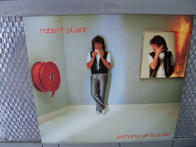 ROBERT PLANT pictures at eleven LP 1982 ROCK**