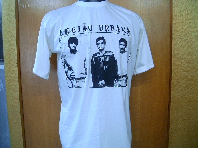 LEGIÃグ URBANA CAMISA BEGE TAMANHO G