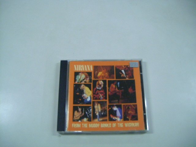 NIRVANA from the muddy banks of the wishkah CD 1996 GRUNGE
