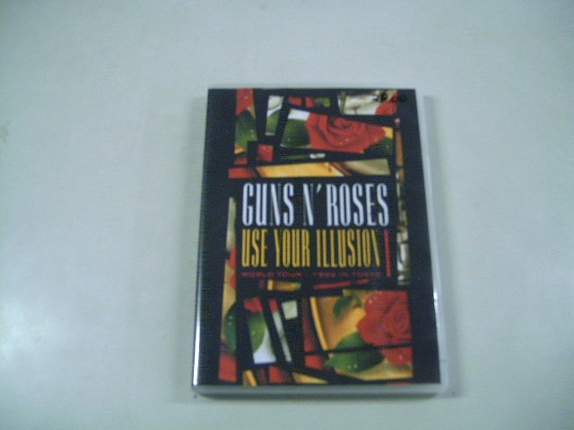 GUNS N' ROSES use your illusion 1 world tour 1992 in tokyo DVD 1992 HARD ROCK