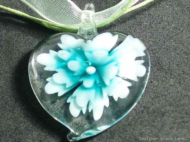 P619 MURANO GLASS GREEN FLOWER HEART PENDANT NECKLACE, FREE SHIPPING!!!