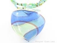 P968 HUGE BLOWN GLASS HEART PENDANT BEADS NECKLACE