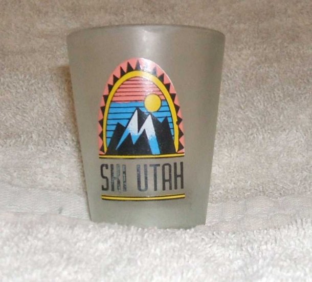 Ski Resort Collectible Shot Glass..... SKI UTAH!! w/ FREE SHIPPING!