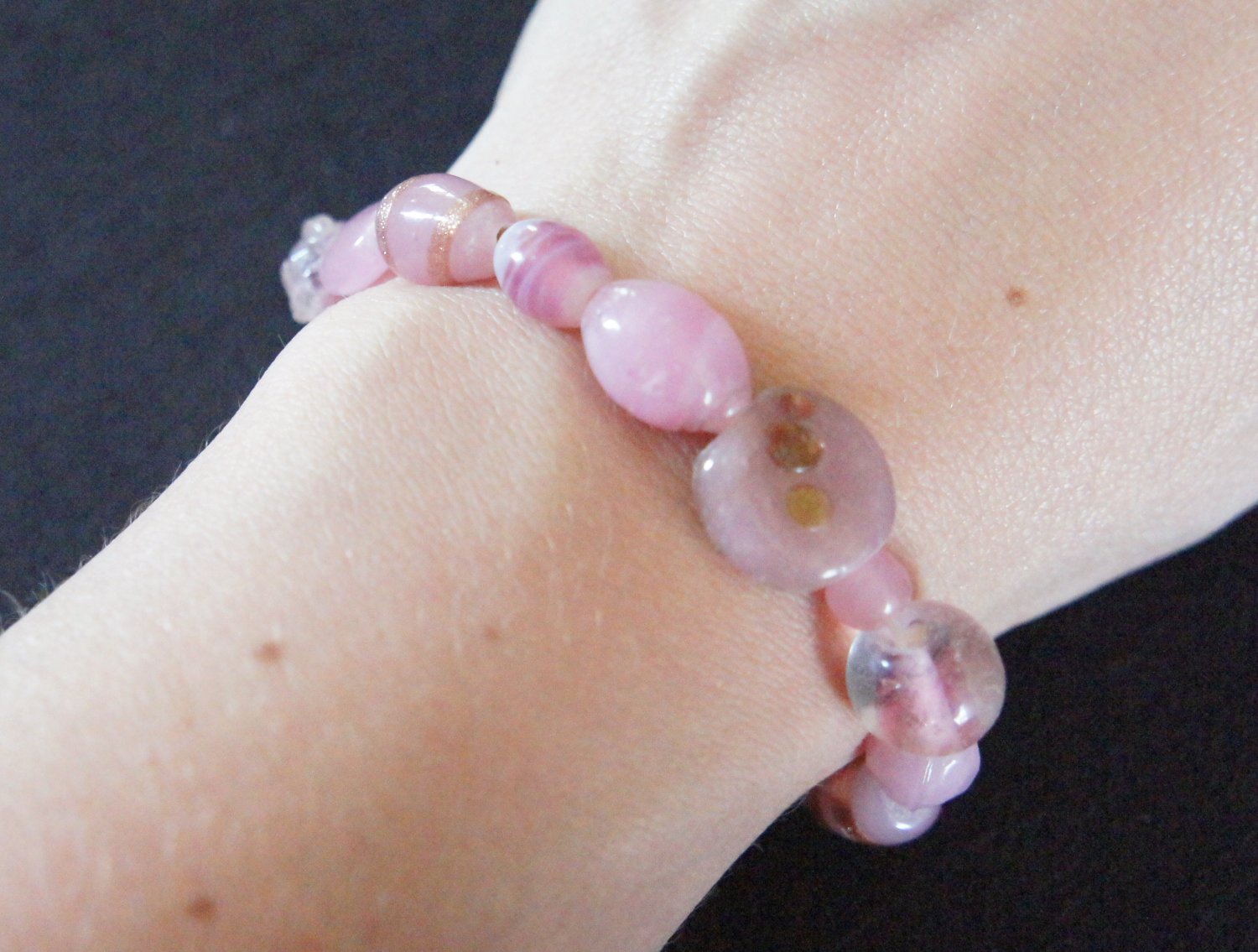 Rose Pink glass beads stretch breacelet