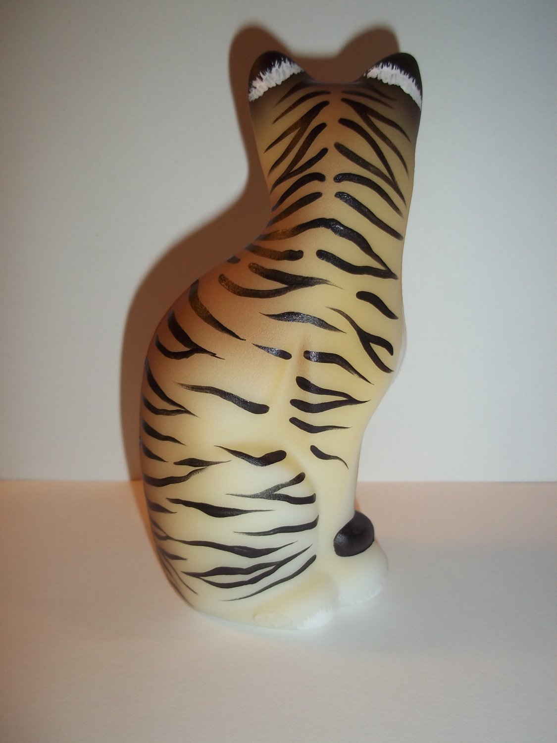 fenton stylized cat
