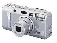 Fuji FinePix F700 - 6.2 megapixels 3X Optical Zoom Digital Camera