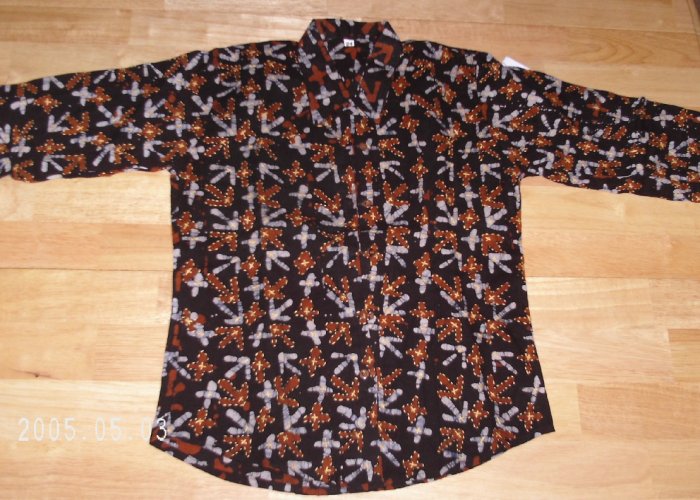 Black Top with full seelves
