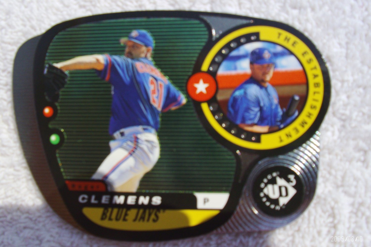 1998 UD3 Die Cut "The Establishment" Roger Clemens #d/2000