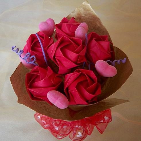 Handmade Origami Rose with Pink heart Bouquet 6 Red Rose Red Gift Flower Crafts
