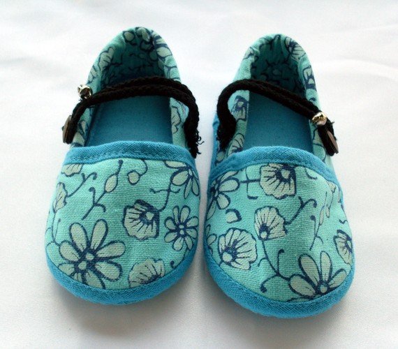 Funky colourful toddler childrens shoes for boys or girls. Blue. Large size