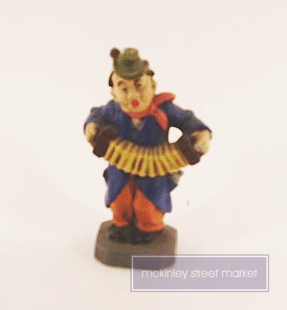 GERMAN ACCORDIAN ACCORDION CONCERTINA PLAYER FIGURINE