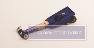 VINTAGE HOT WHEELS REAR ENGINE MONGOOSE DRAGSTER 1971