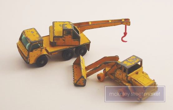 VINTAGE 2 LESNEY MATCHBOX CONSTRUCTION VEHICLES NO 63 AND NO 69