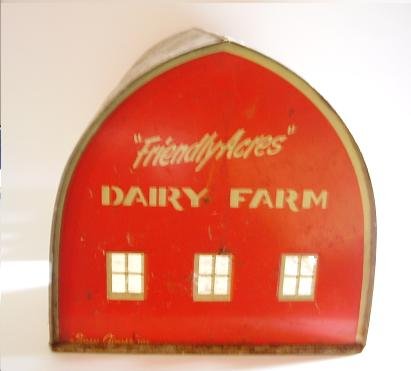 VINTAGE "FRIENDLY ACRES" DAIRY BARN SUZY GOOSE