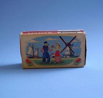 DIAMOND MATCHBOX 1952 HOLLAND SCENE
