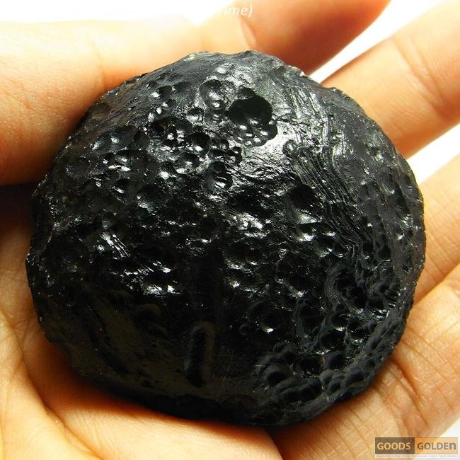 68.1 g. FLOW STREAM TEKTITE METEORITE Y23