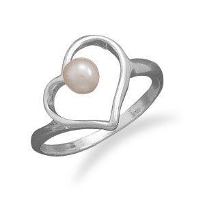 Heart Ring with Cultured Freshwater Pearl