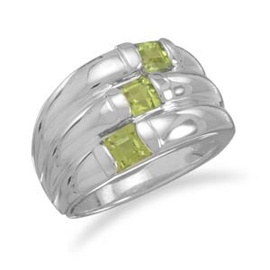 Three Row Polished Peridot Ring
