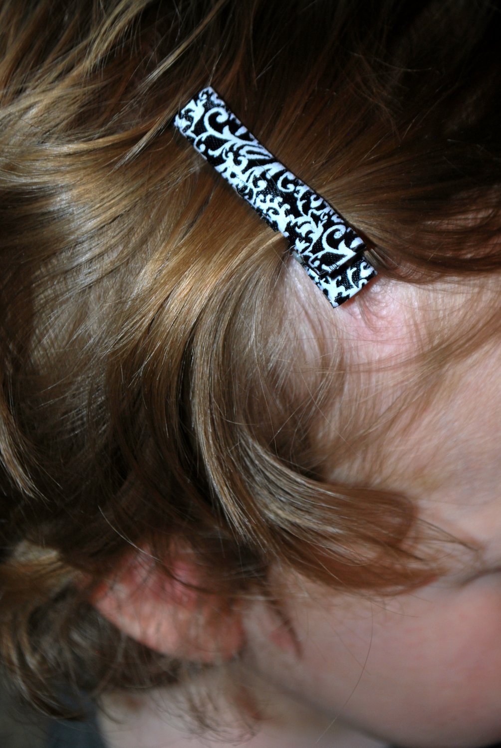 Lined Clippie - Black Floral